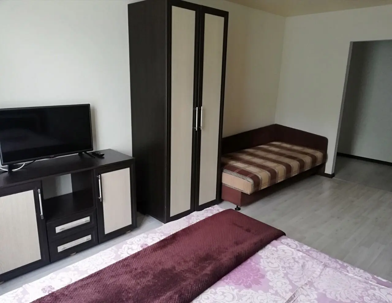 View of apartment for daily rent, Orsha, St. George Semenov 12А — photo 3